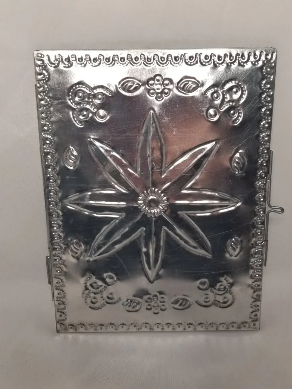 Mexican Folk Art Punched Tin Folding Pop Up Nativity Scene Hand Painted Display